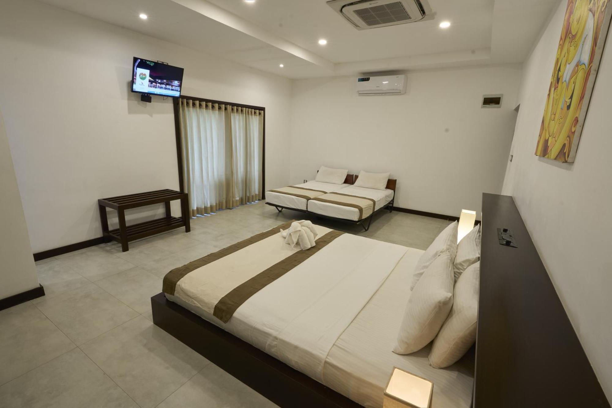Rajarata Hotel Anuradhapura Exterior photo